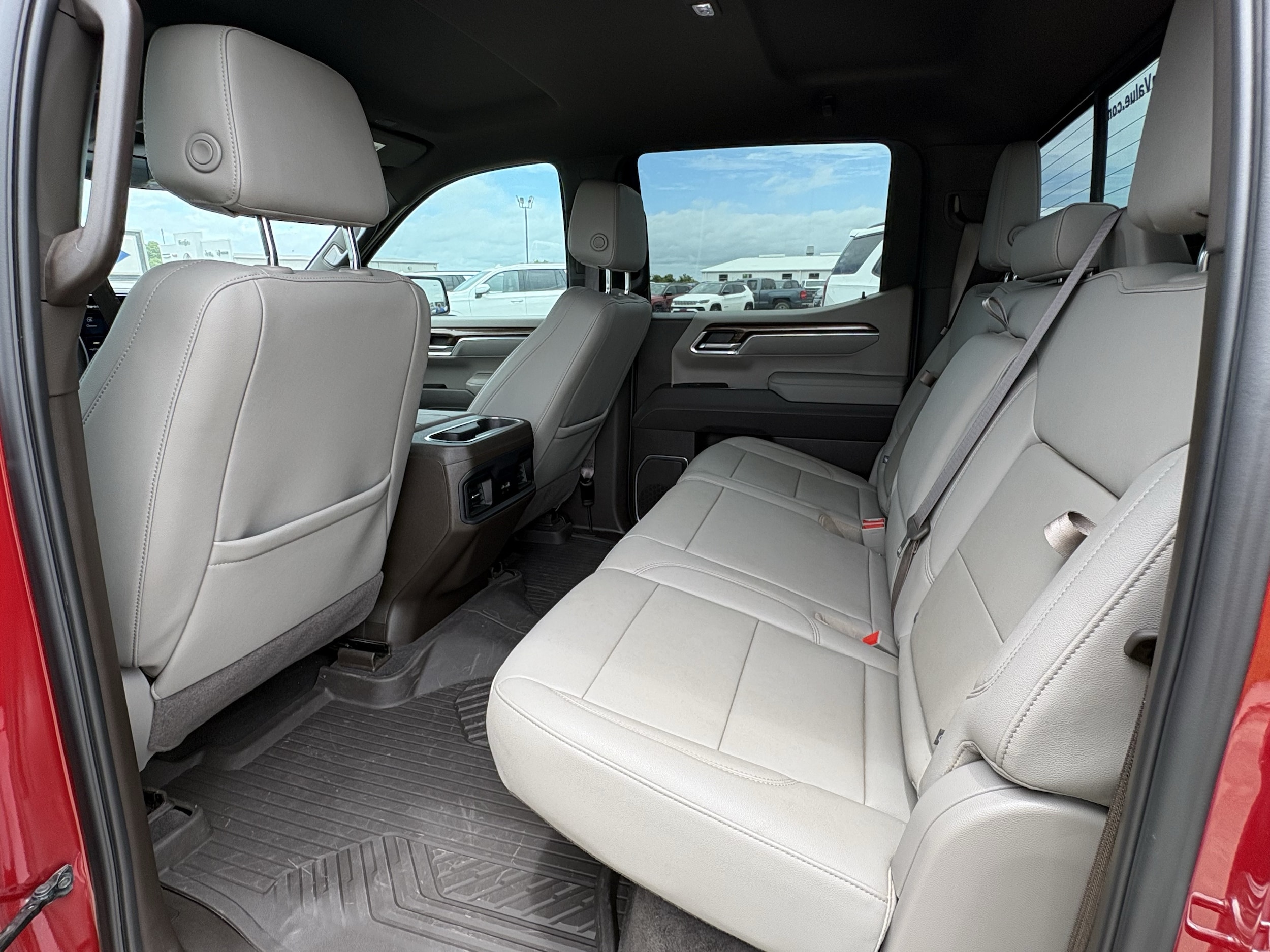 2025 Chevrolet Silverado 1500 LT Trail Boss - Photo 16