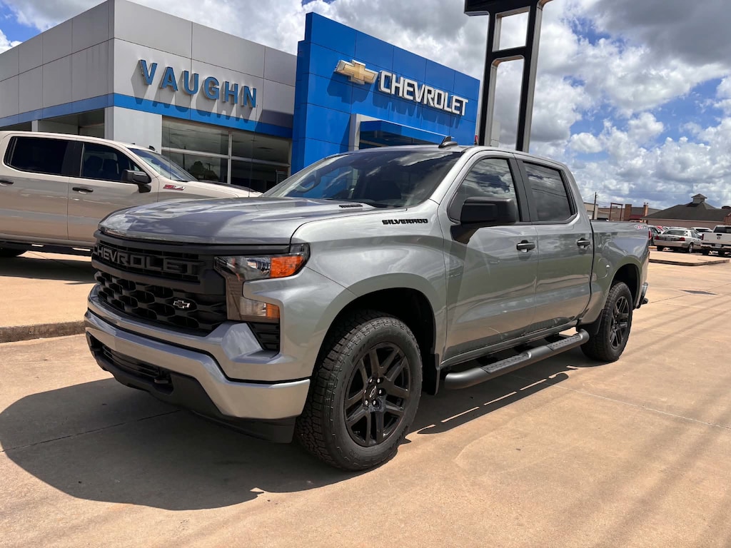 New 2026 Chevrolet Silverado 1500 Custom Truck