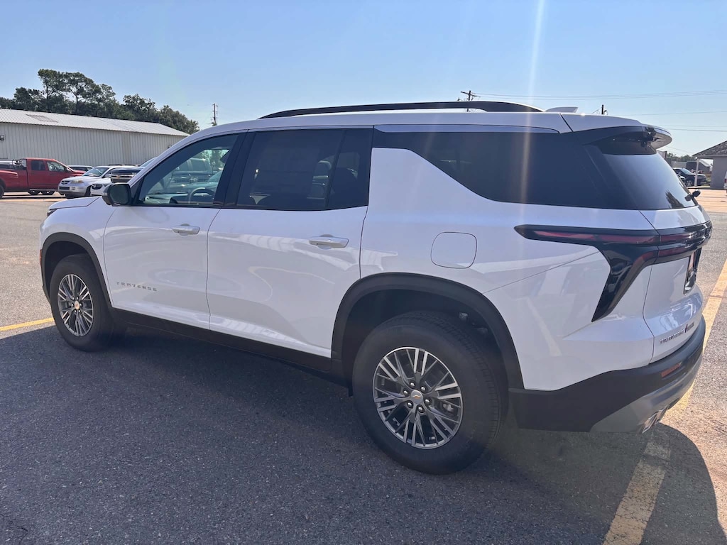 New 2027 Chevrolet Traverse LT SUV