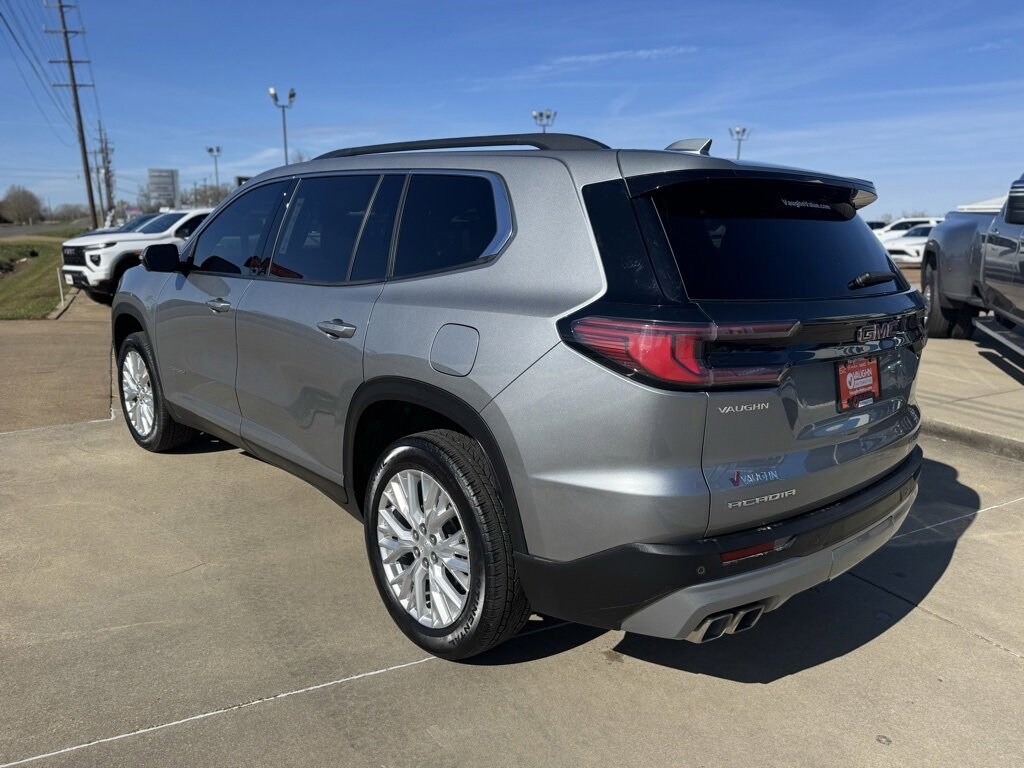Used 2024 GMC Acadia Elevation SUV