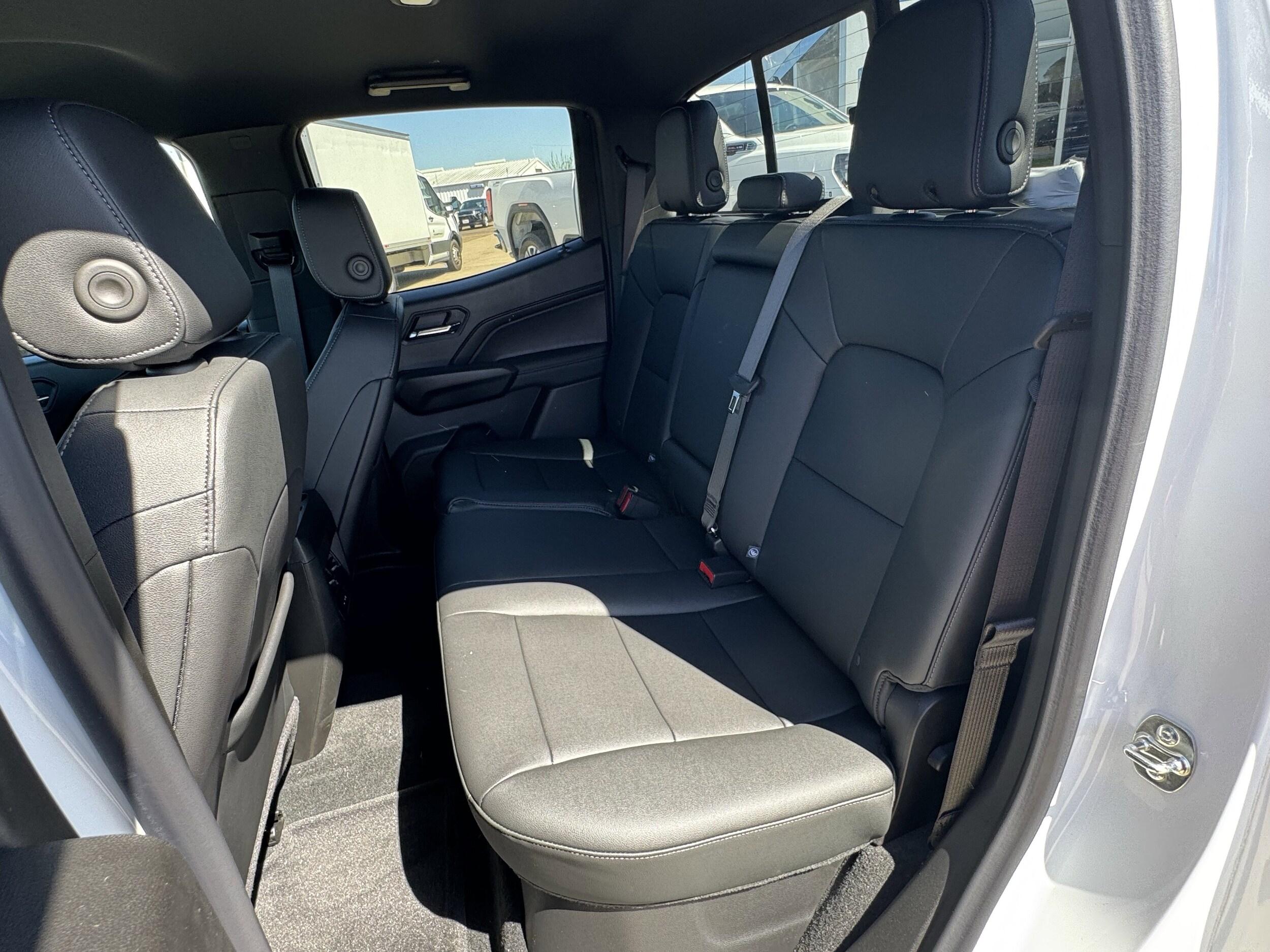 2026 Chevrolet Colorado LT - Photo 16