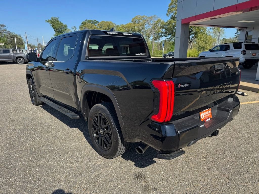 2026 Toyota Tundra SR5 - Photo 7