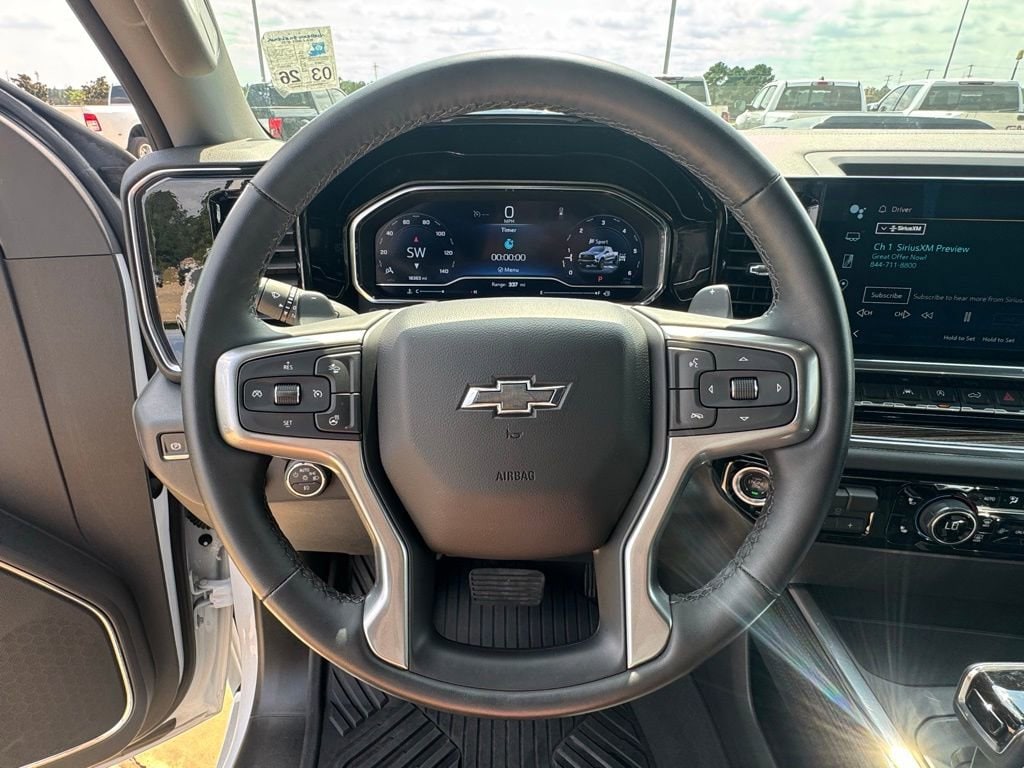 2024 Chevrolet Silverado 1500 LT Trail Boss - Photo 11