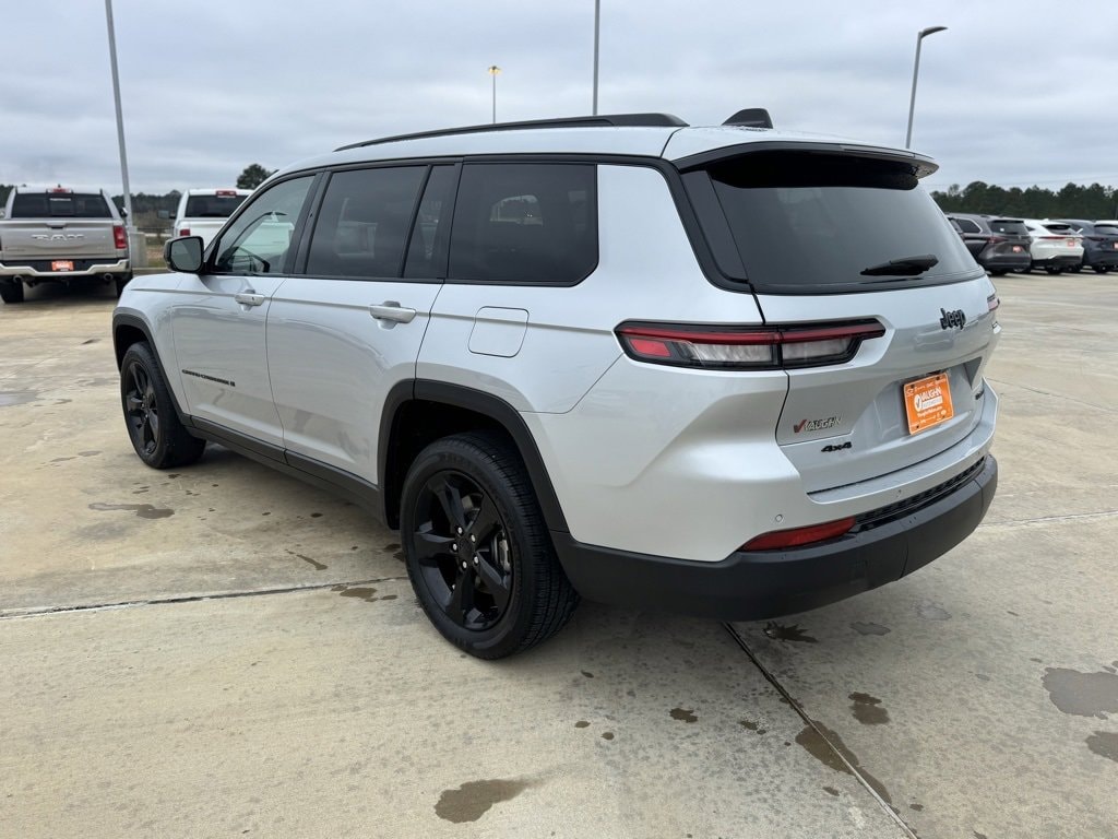 Used 2023 Jeep Grand Cherokee L Limited SUV
