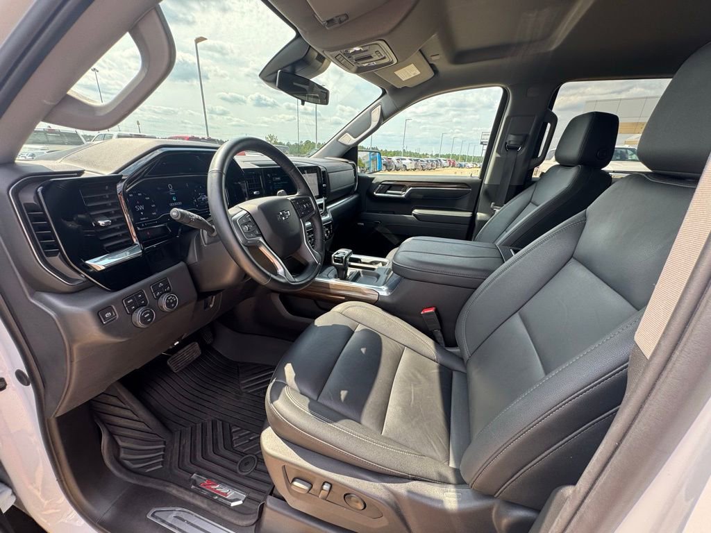 2024 Chevrolet Silverado 1500 LT Trail Boss - Photo 10