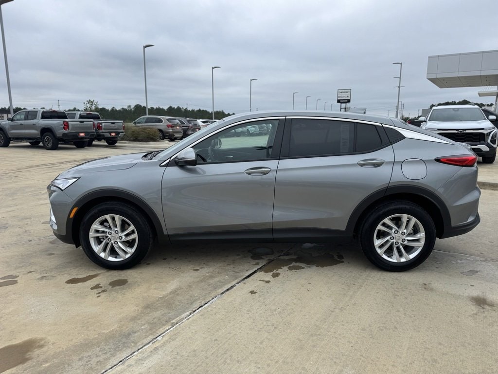 Used 2025 Buick Envista Preferred SUV