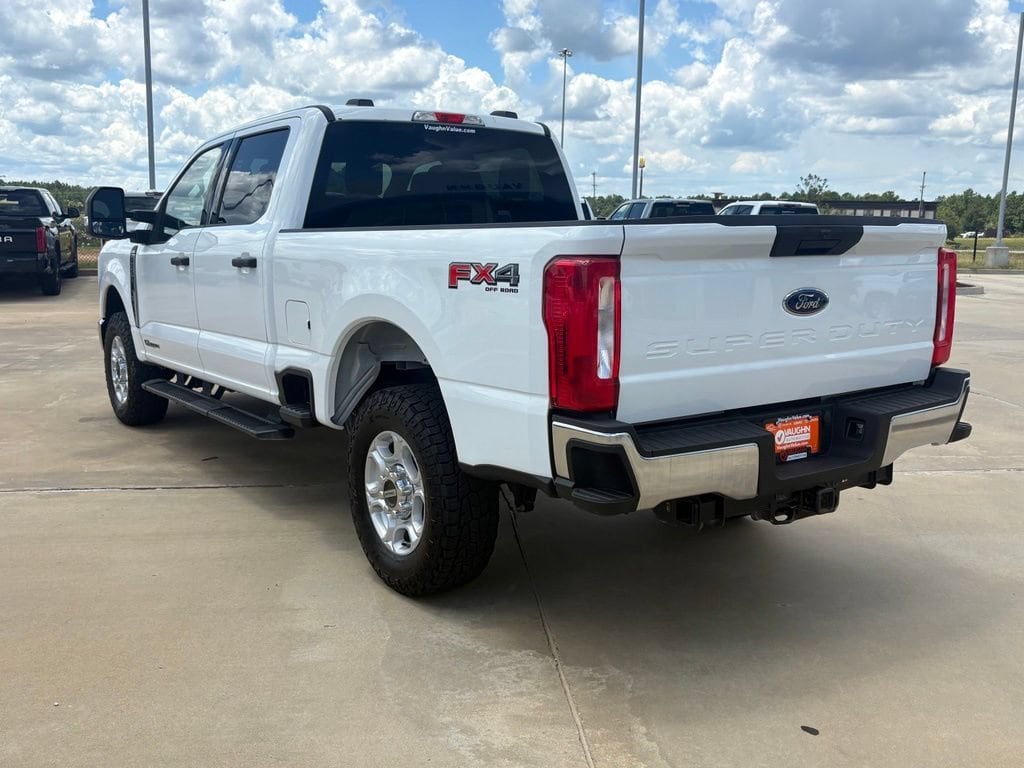 Used 2025 Ford Super Duty F-250 SRW XL Truck Crew Cab