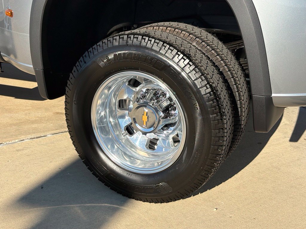 2026 Chevrolet Silverado 3500 HD Work Truck - Photo 9