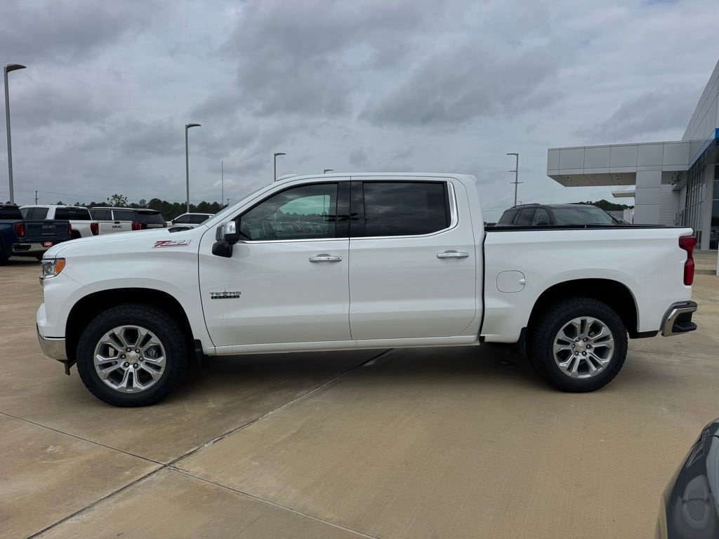 New 2026 Chevrolet Silverado 1500 LTZ Truck