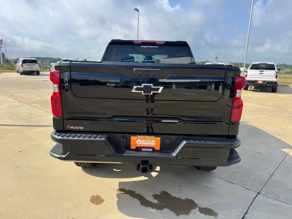 New 2026 Chevrolet Silverado 1500 Custom Trail Boss Truck