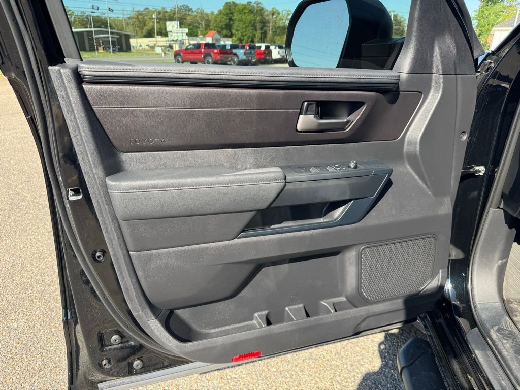 2026 Toyota Tundra SR5 - Photo 18