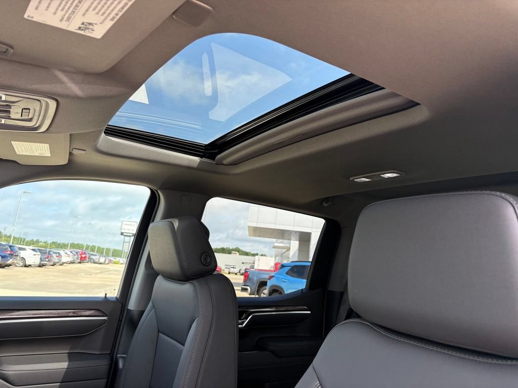 2026 Chevrolet Silverado 1500 LTZ - Photo 11