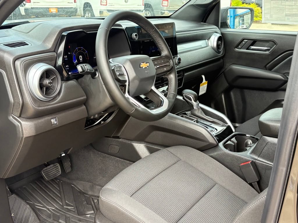 2026 Chevrolet Colorado LT - Photo 10