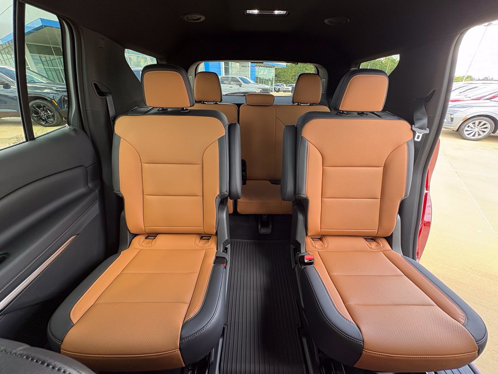 2027 Chevrolet Traverse Z71 - Photo 18