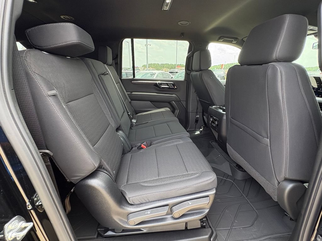 2026 Chevrolet Suburban LS - Photo 20