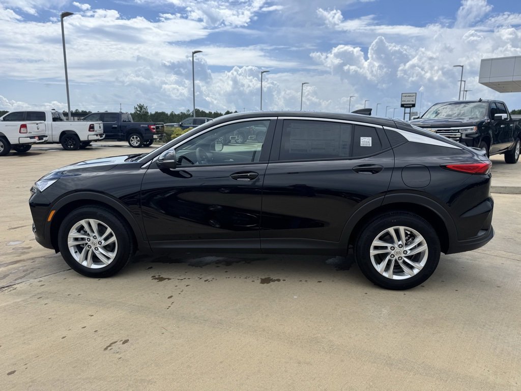 2025 Buick Envista Preferred photo 2