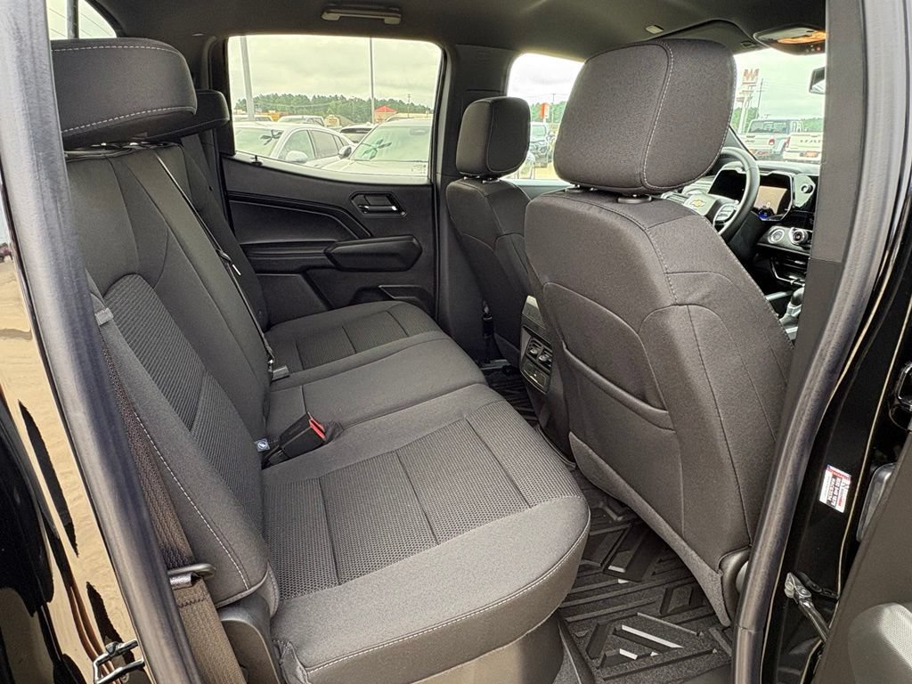 2026 Chevrolet Colorado LT - Photo 18