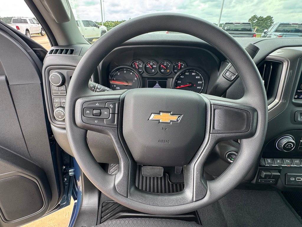 2026 Chevrolet Silverado 2500 HD Custom - Photo 11