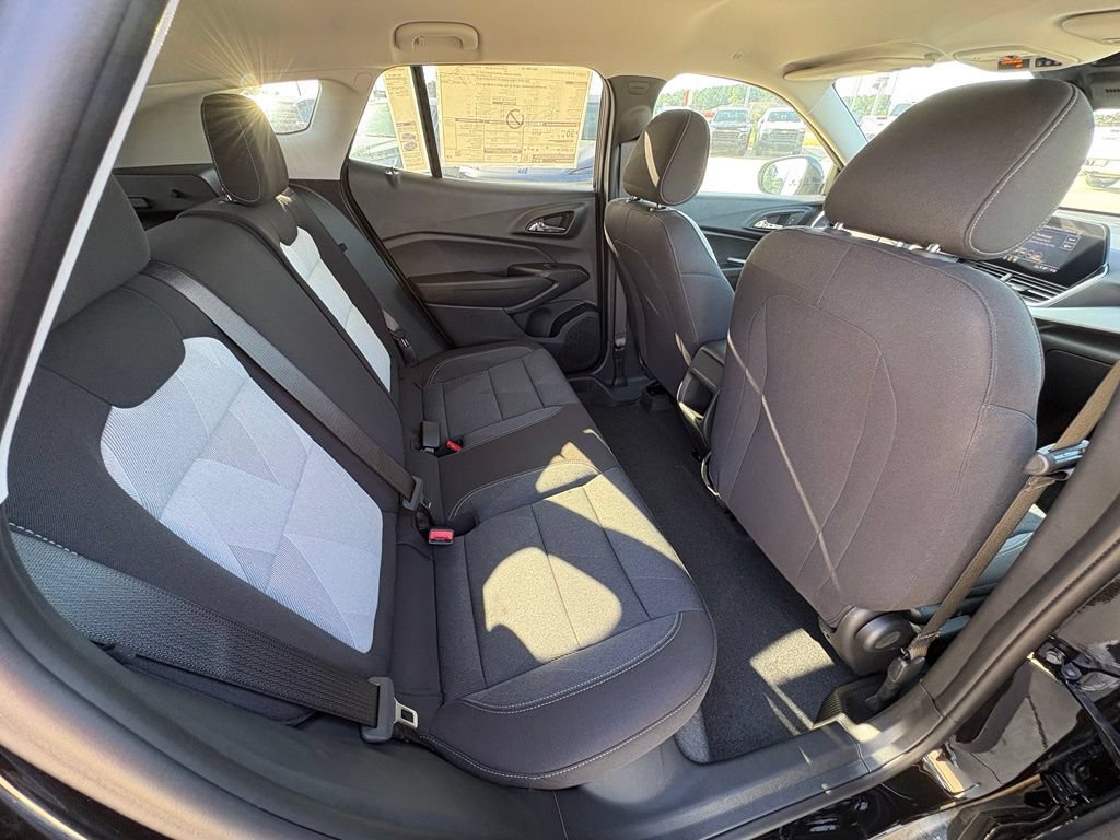 2026 Chevrolet Trax LS - Photo 19