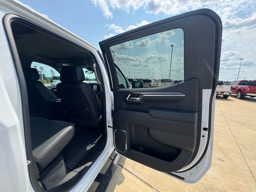 2024 Chevrolet Silverado 1500 LT Trail Boss - Photo 17