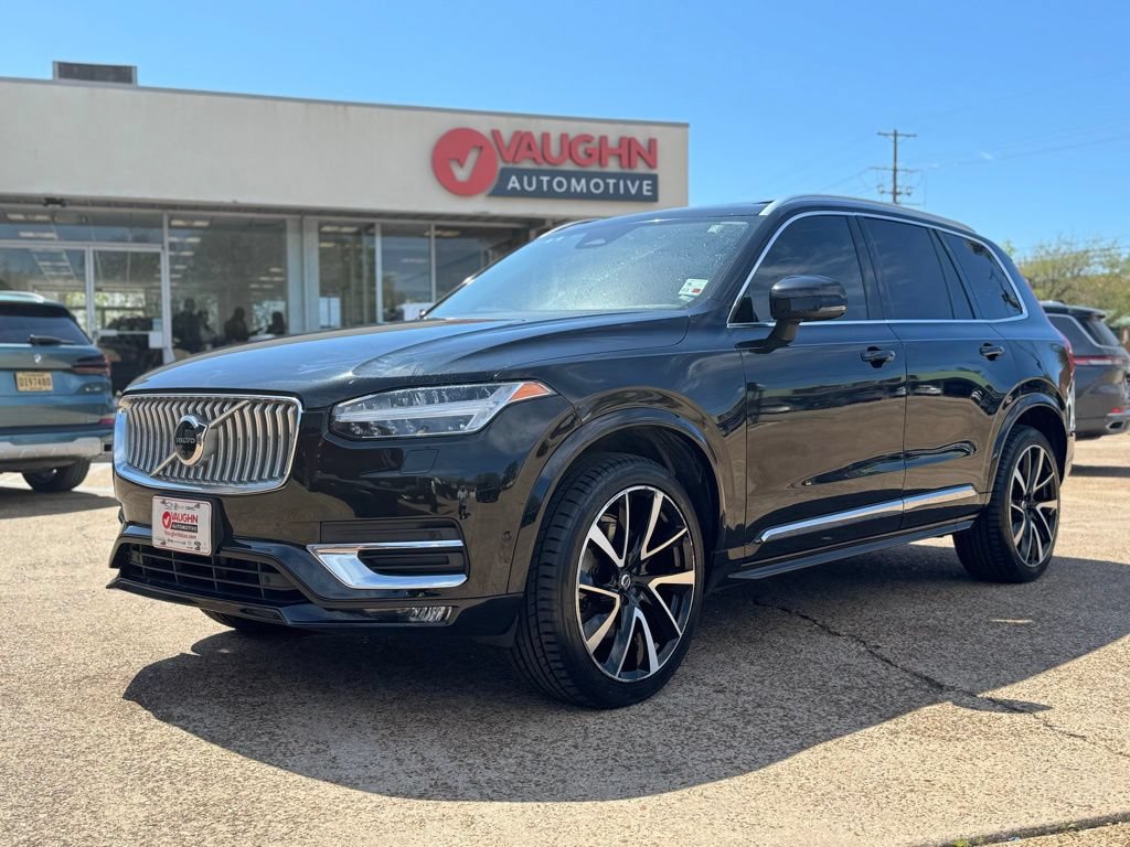 2023 Volvo XC90 Plus