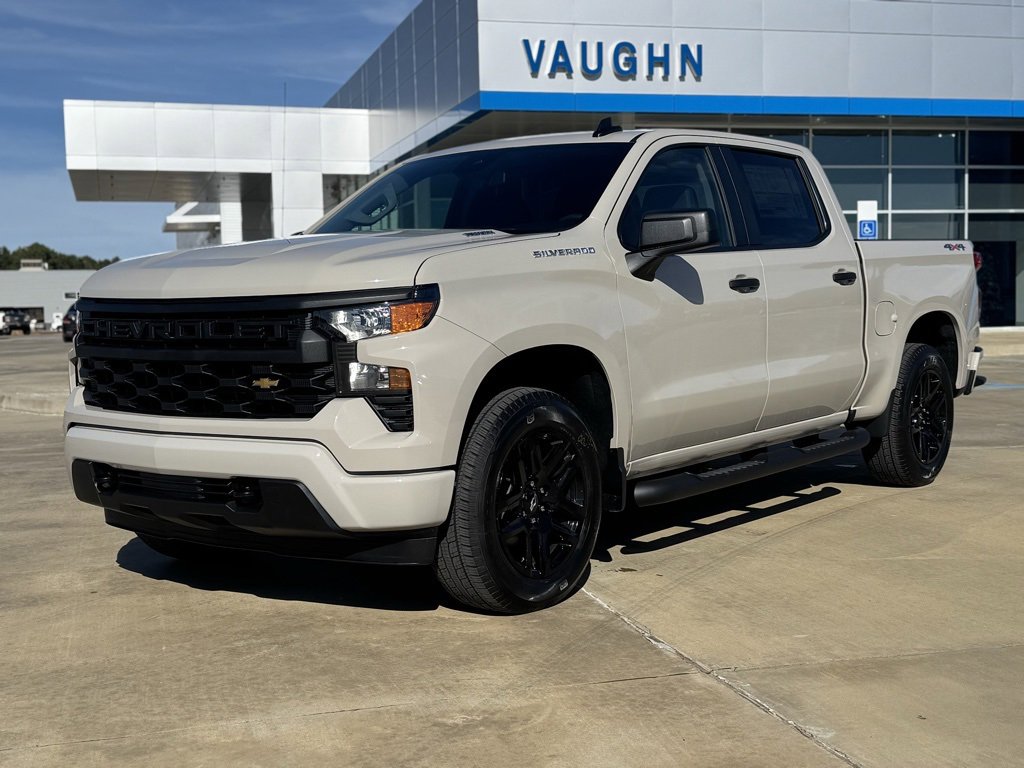 2026 Chevrolet Silverado 1500 Custom's photo