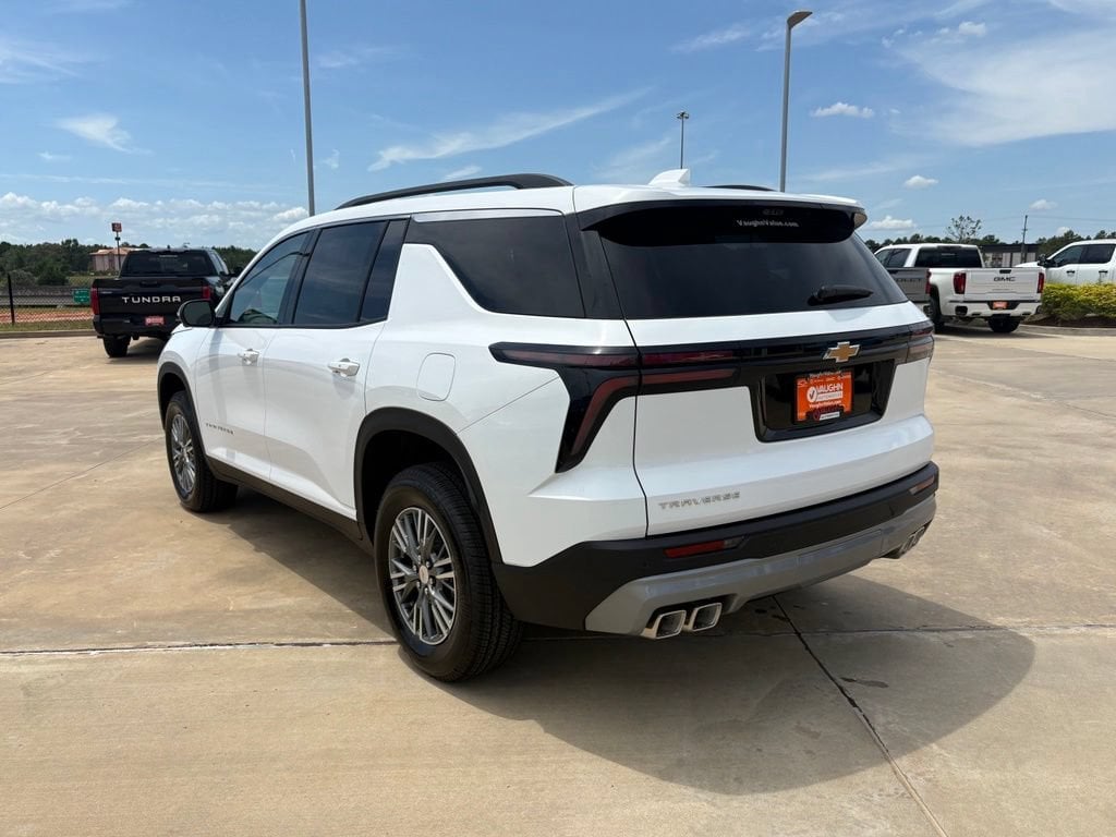 New 2027 Chevrolet Traverse LT SUV