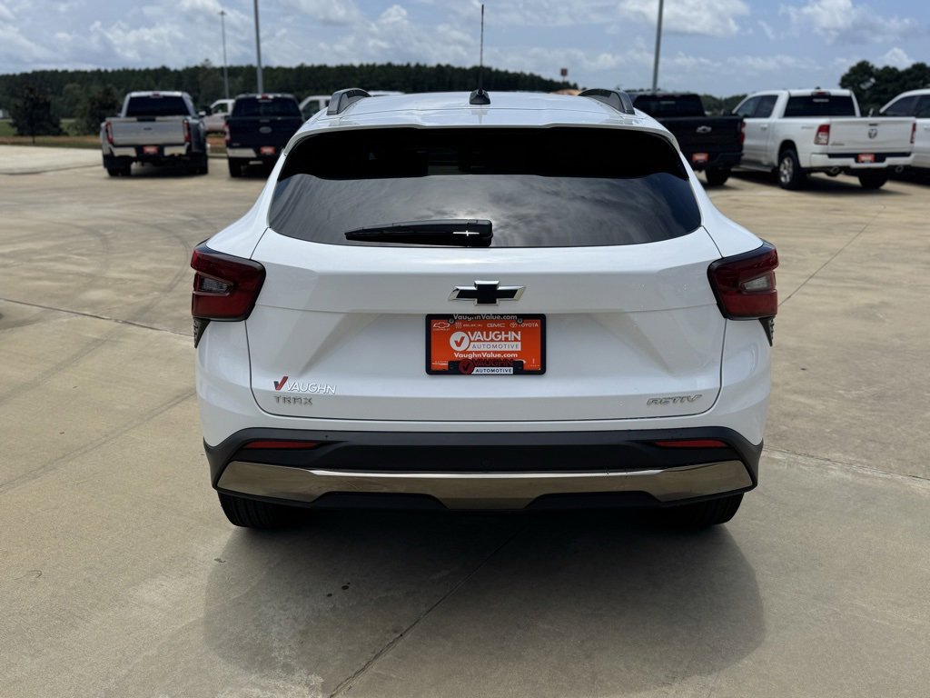 2025 Chevrolet Trax ACTIV photo 4