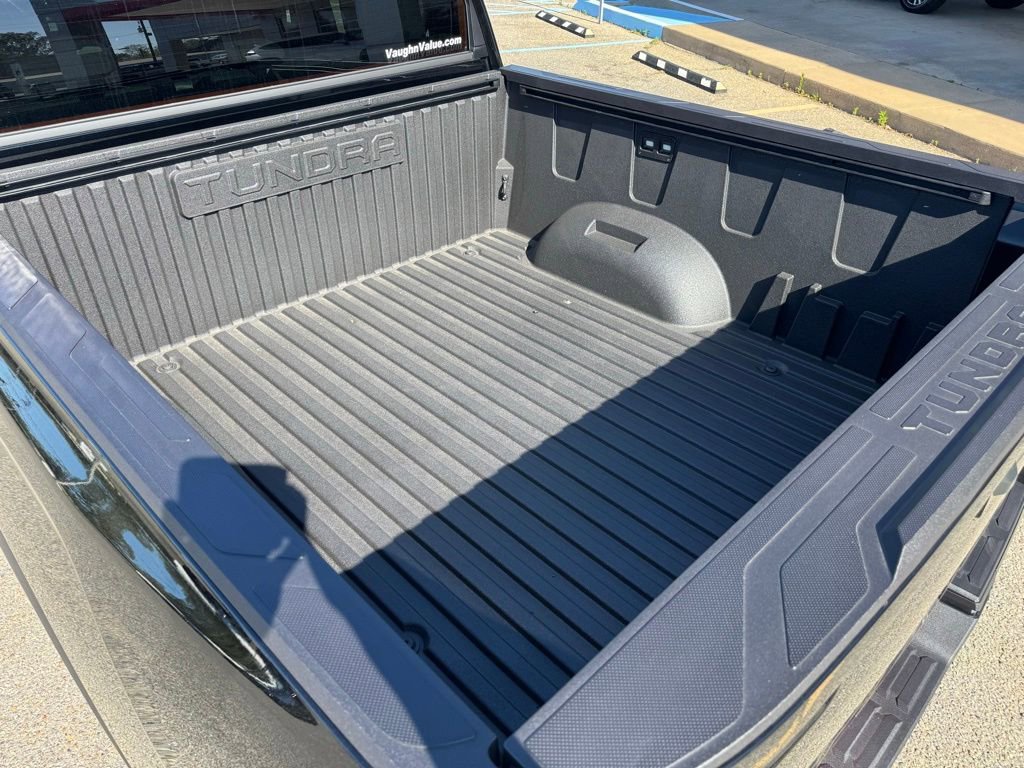 2026 Toyota Tundra SR5 - Photo 11