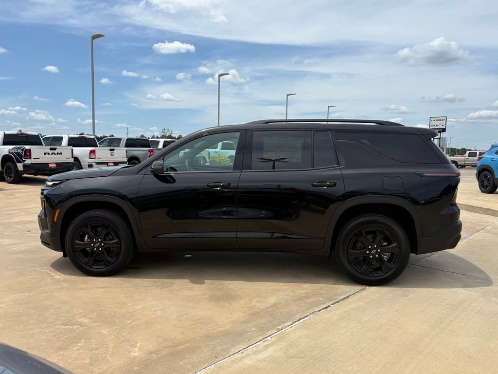 New 2027 Chevrolet Traverse LT SUV