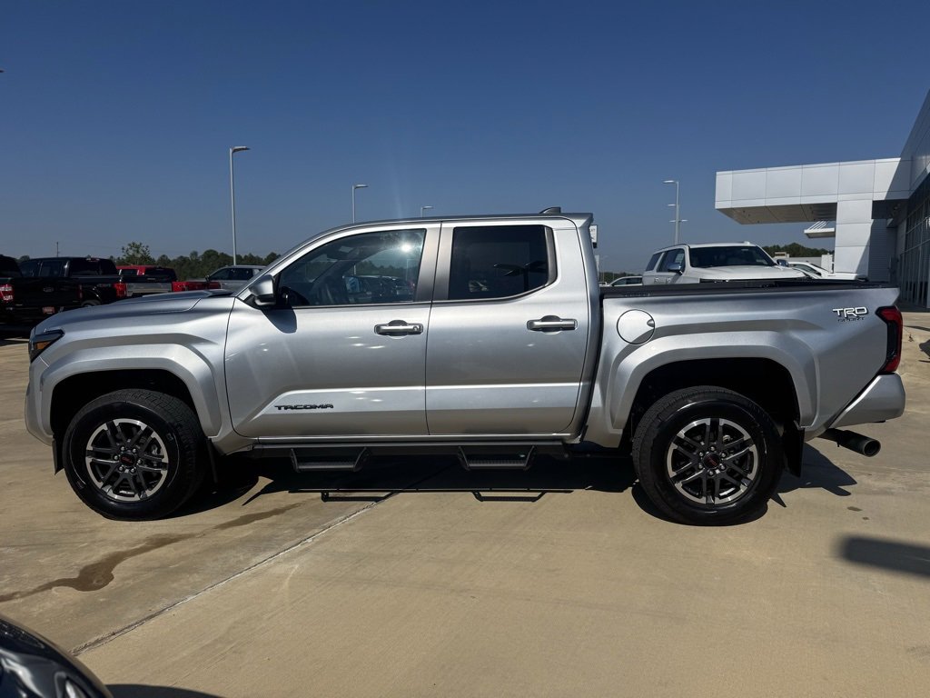 2024 Toyota Tacoma SR5 photo 2