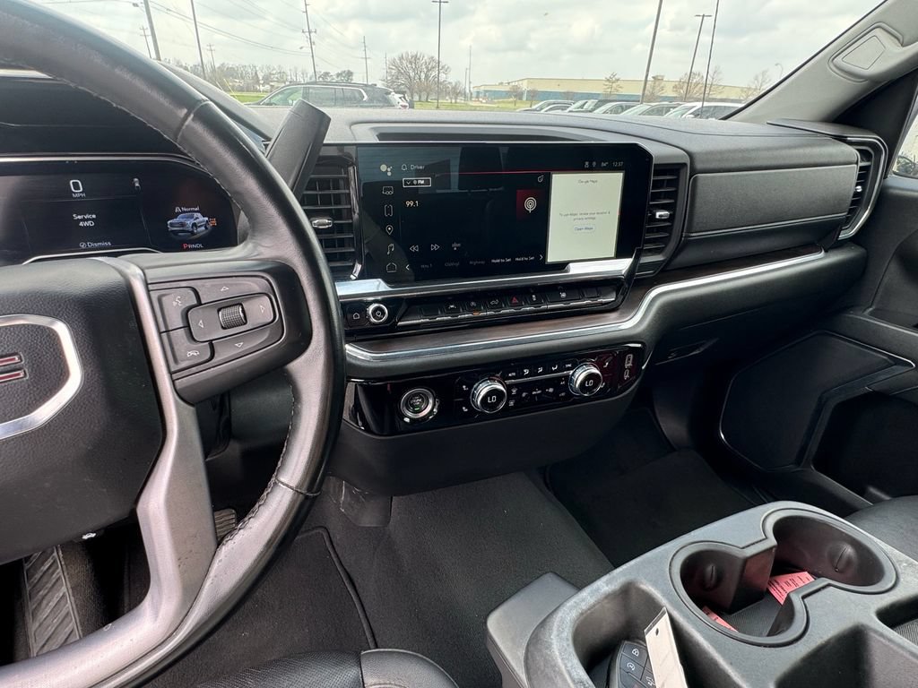 2024 GMC Sierra 1500 SLT - Photo 12