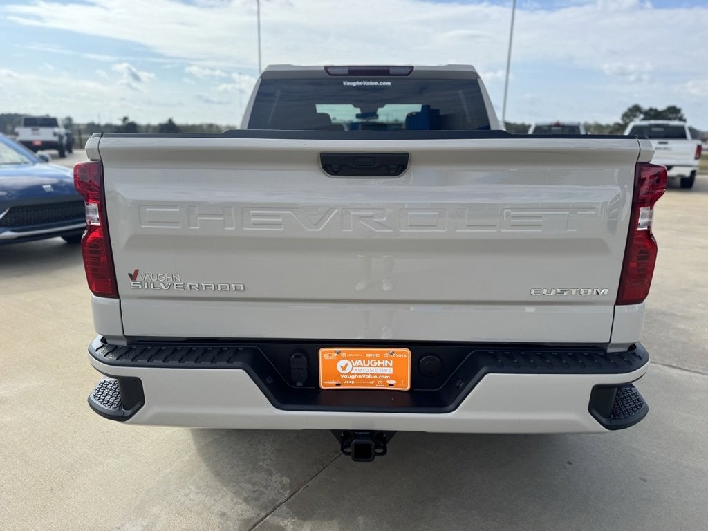 New 2026 Chevrolet Silverado 1500 Custom Truck