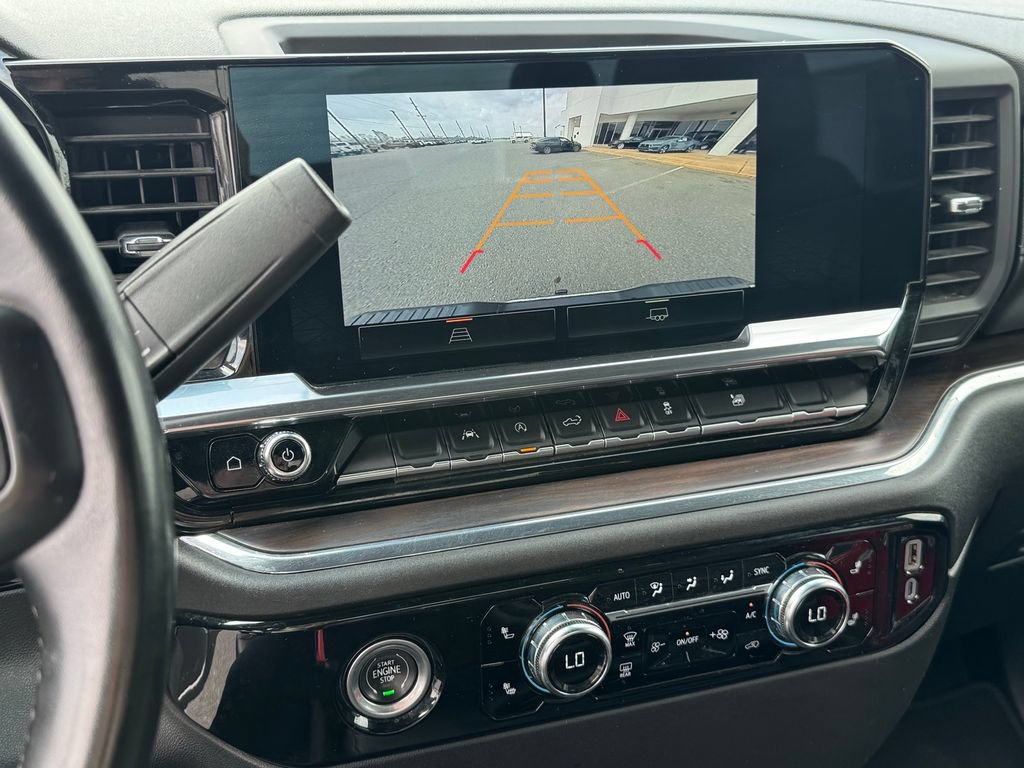 2024 GMC Sierra 1500 SLT - Photo 14