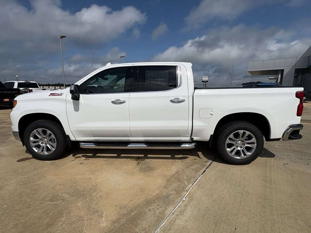 2026 Chevrolet Silverado 1500 LTZ - Photo 2