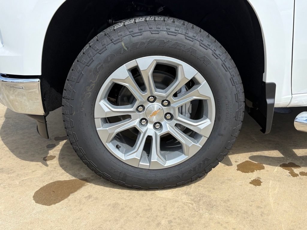 2026 Chevrolet Silverado 1500 LTZ - Photo 8