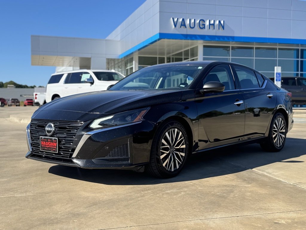 2024 Nissan Altima SV