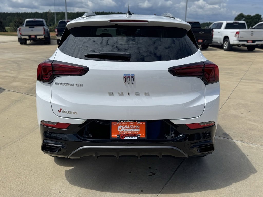 2026 Buick Encore GX Sport Touring photo 4