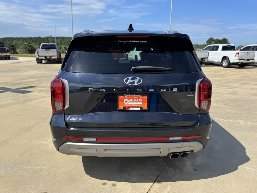 2024 Hyundai Palisade Limited photo 4