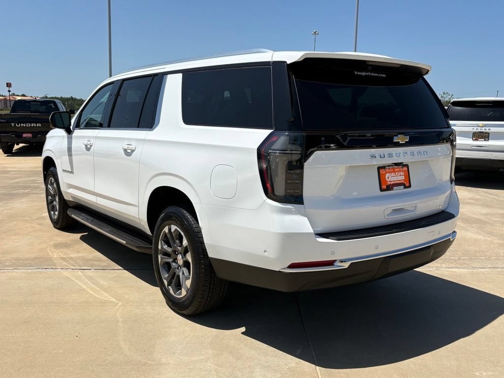 New 2026 Chevrolet Suburban LT SUV