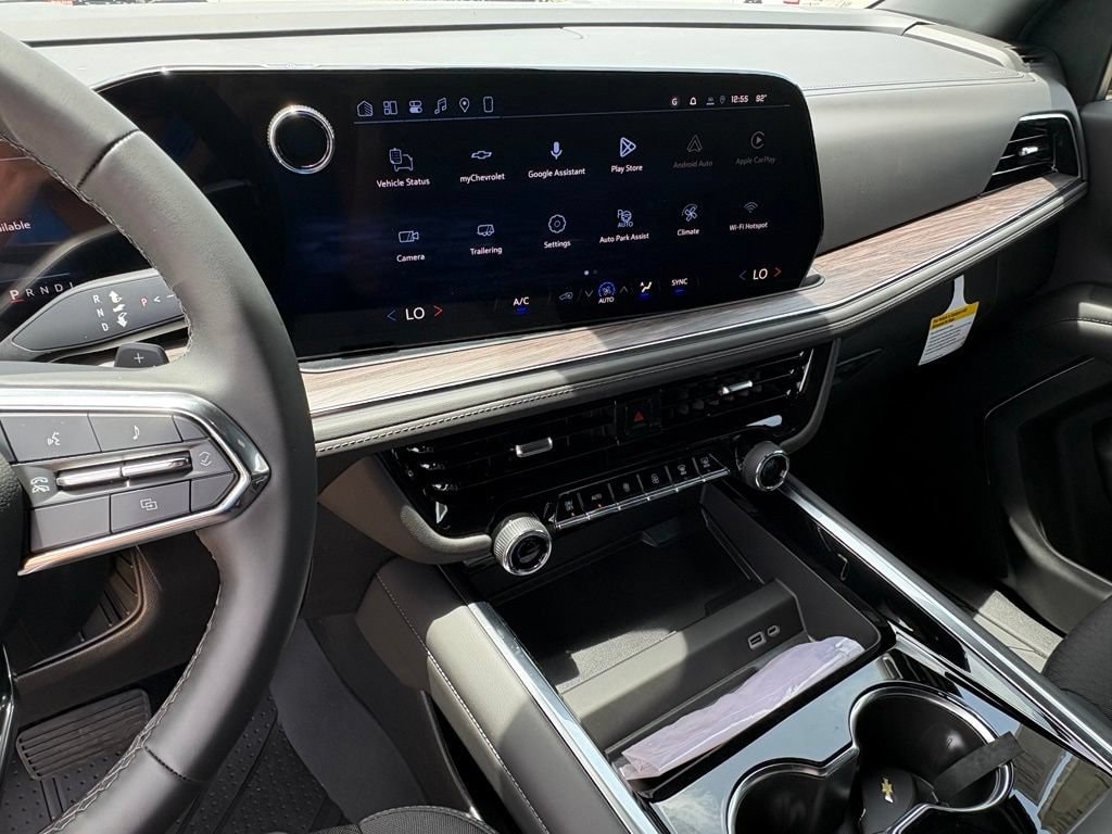2026 Chevrolet Suburban LS - Photo 12
