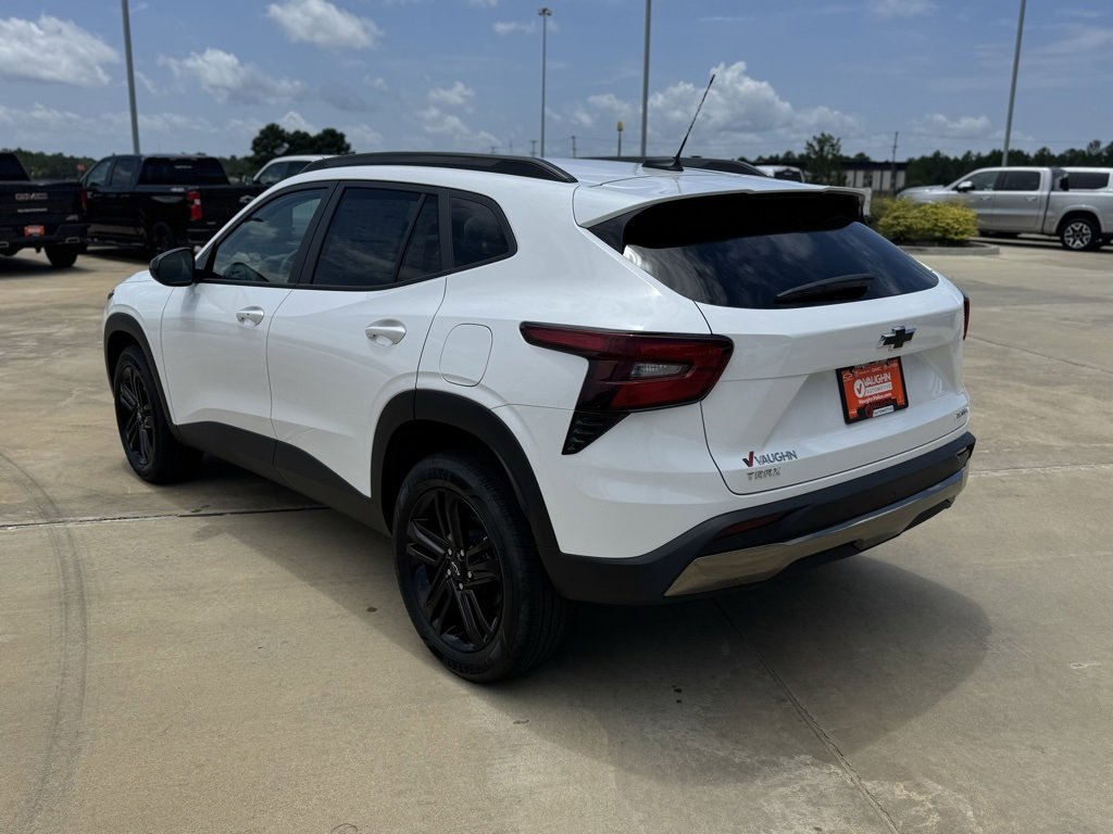 2025 Chevrolet Trax ACTIV photo 3