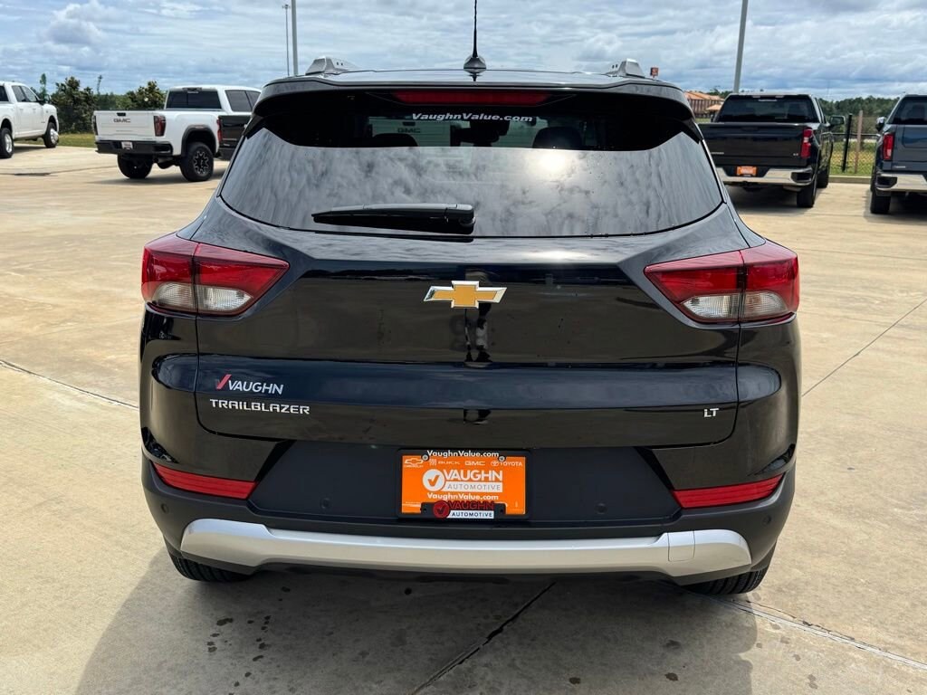 New 2026 Chevrolet Trailblazer LT SUV