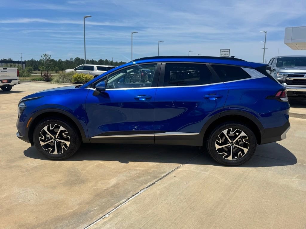 Used 2025 Kia Sportage EX SUV