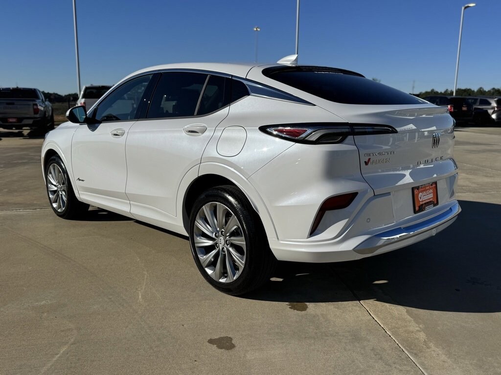 New 2025 Buick Envista Avenir SUV