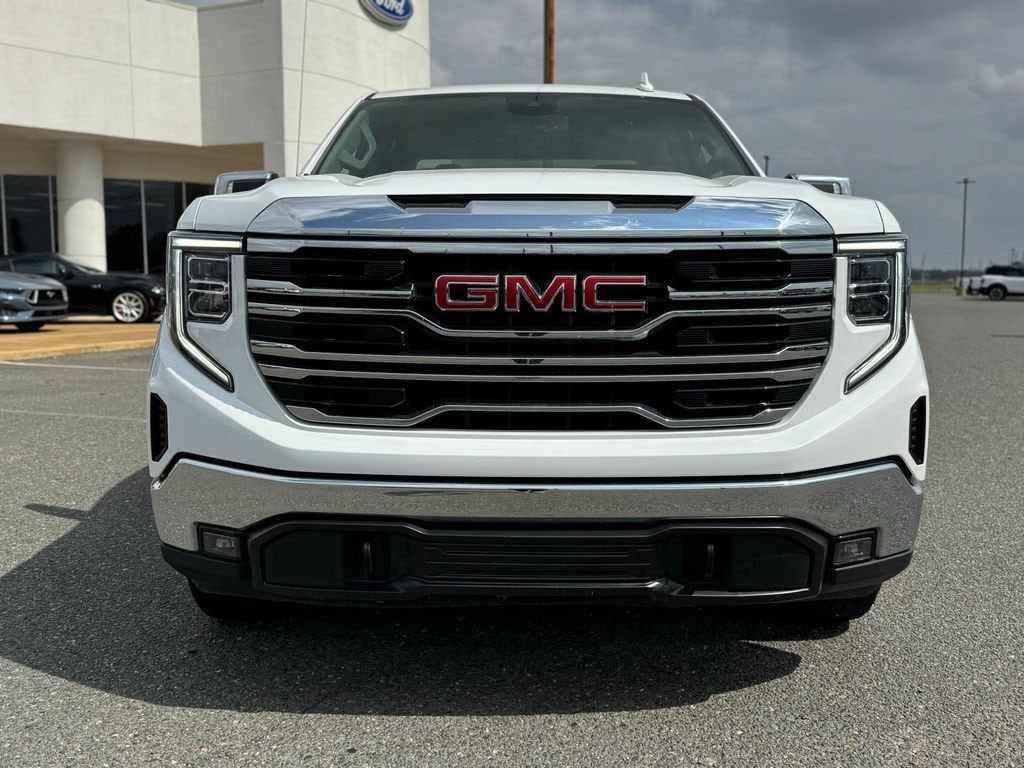 2024 GMC Sierra 1500 SLT - Photo 7