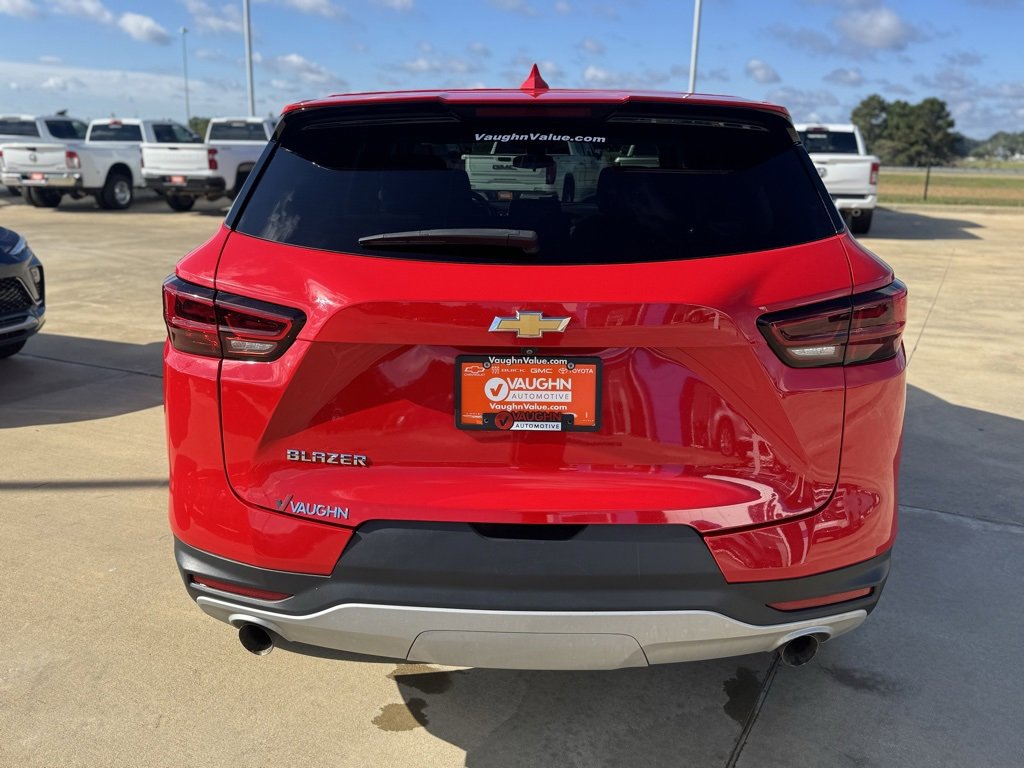 2024 Chevrolet Blazer 2LT photo 3
