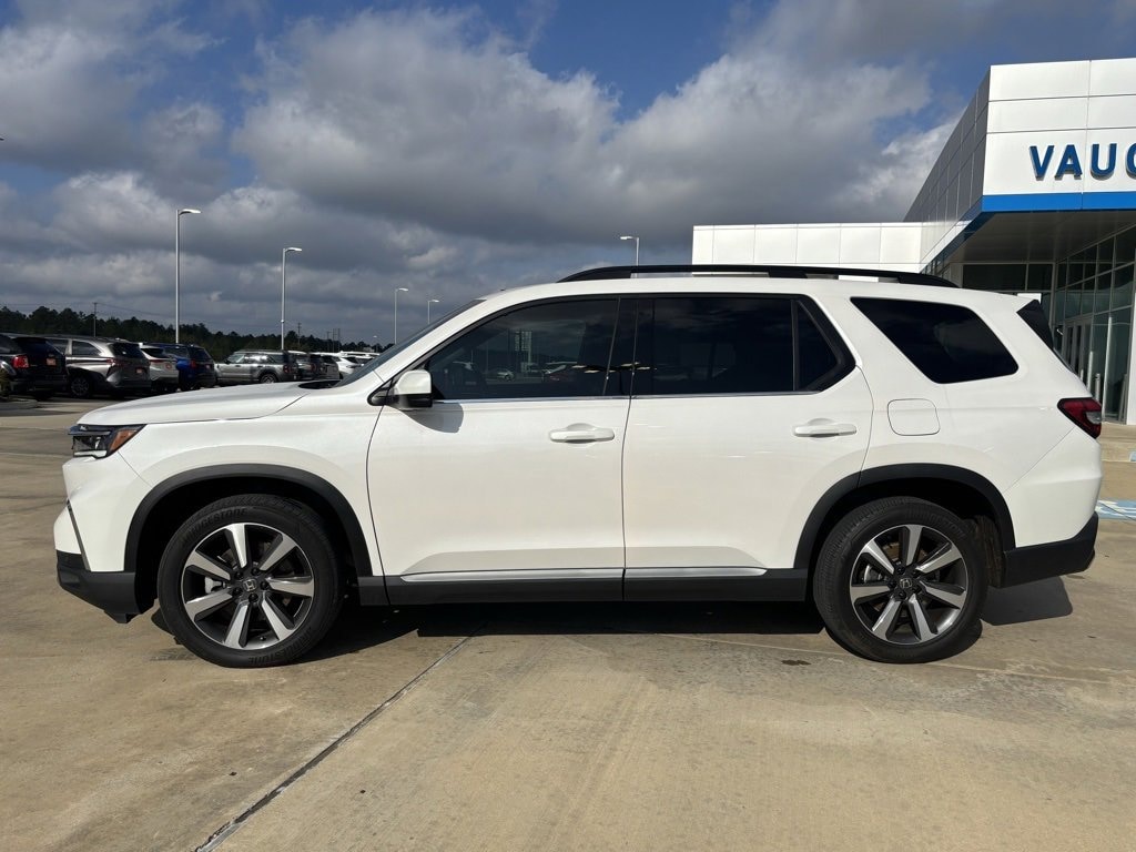 Used 2023 Honda Pilot Elite SUV