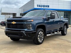 2026 Chevrolet Silverado 2500 HD Custom Truck