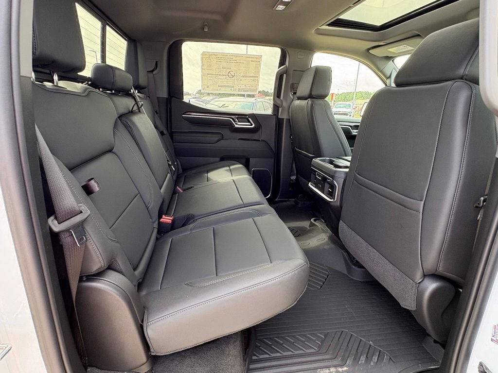 2026 Chevrolet Silverado 1500 LTZ - Photo 19